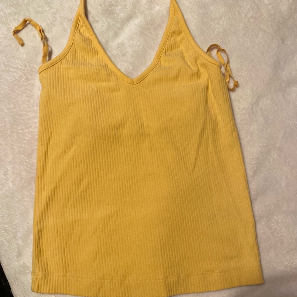 Old navy sleeveless t-shirt orange size m woven tank top in gray color, size s/m